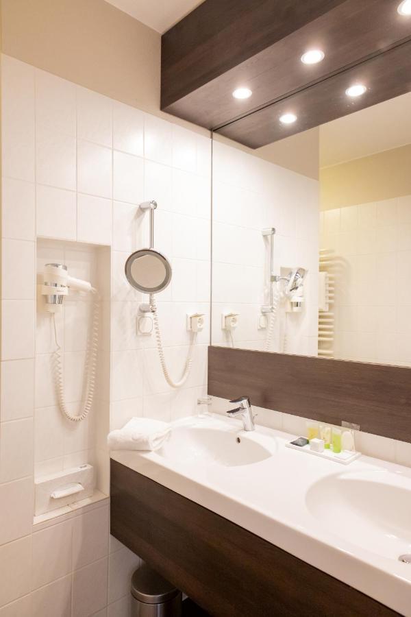 Essener Hof; Sure Collection By Western
