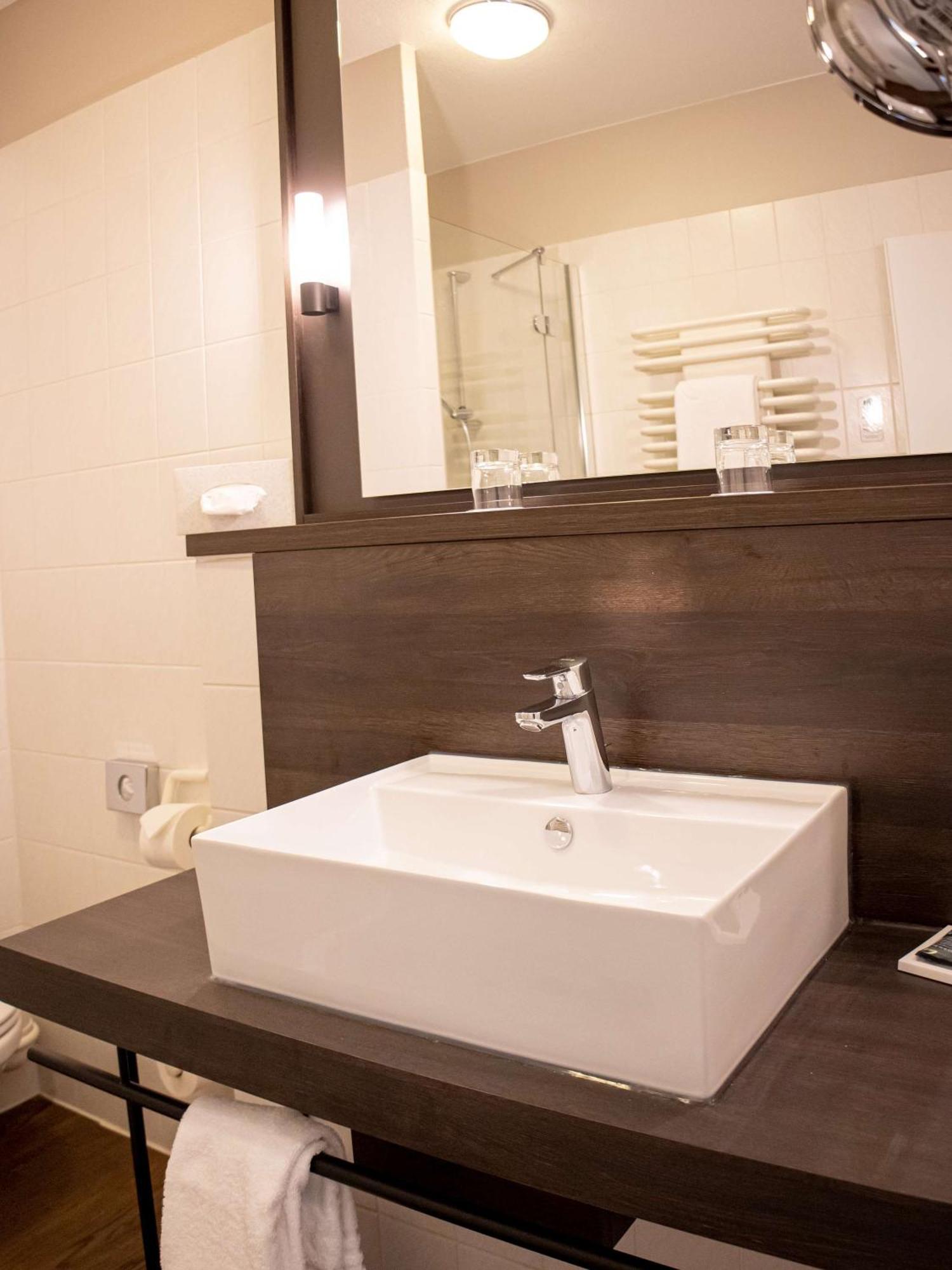 Essener Hof; Sure Collection By Western Hotel