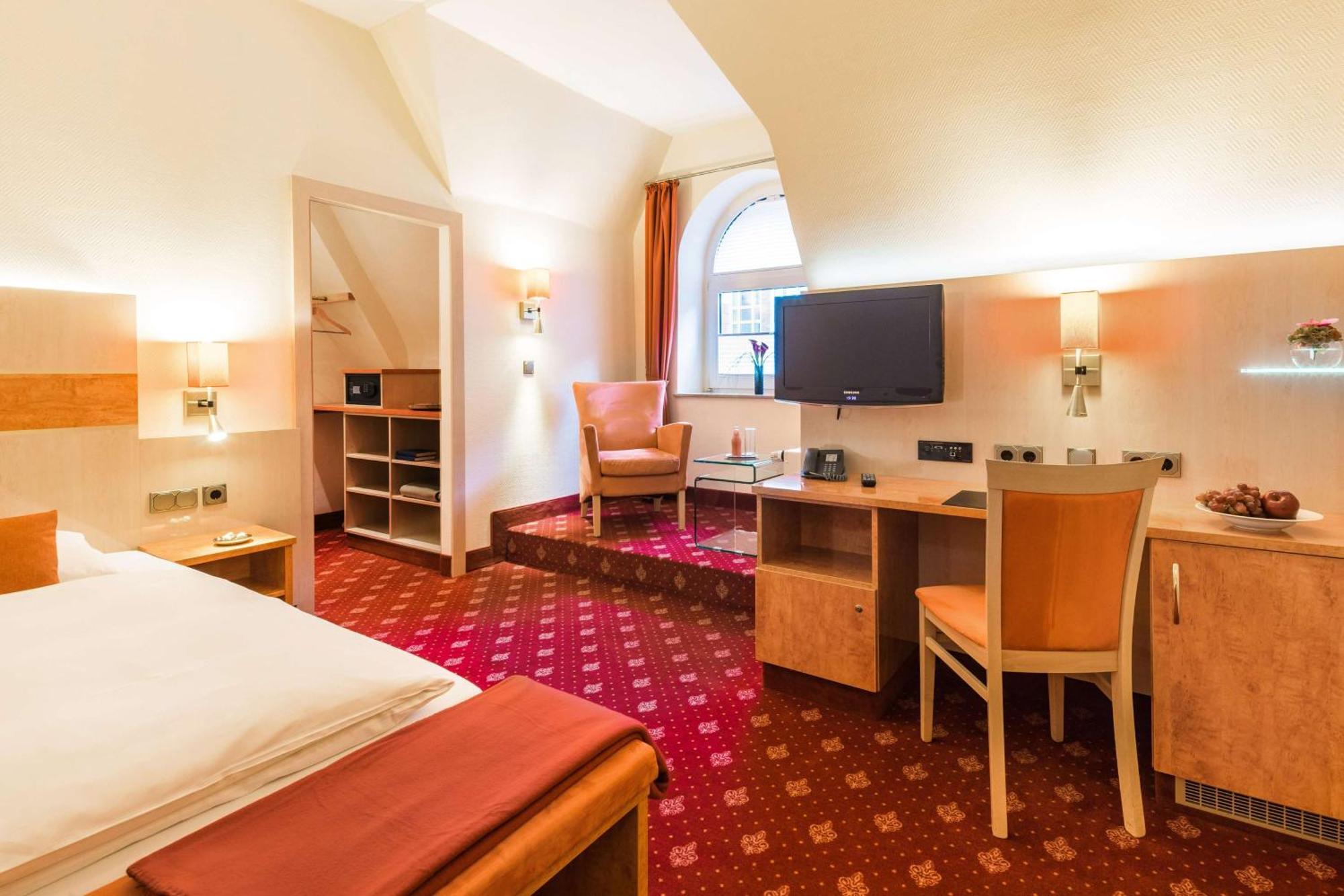 Essener Hof; Sure Collection By Western 4*